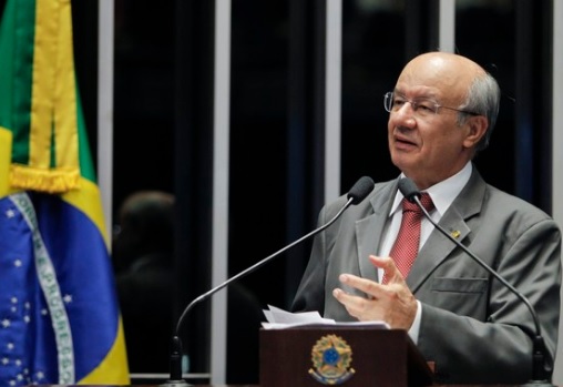 José Pimentel defende micro e pequenas empresas no Refis da Crise